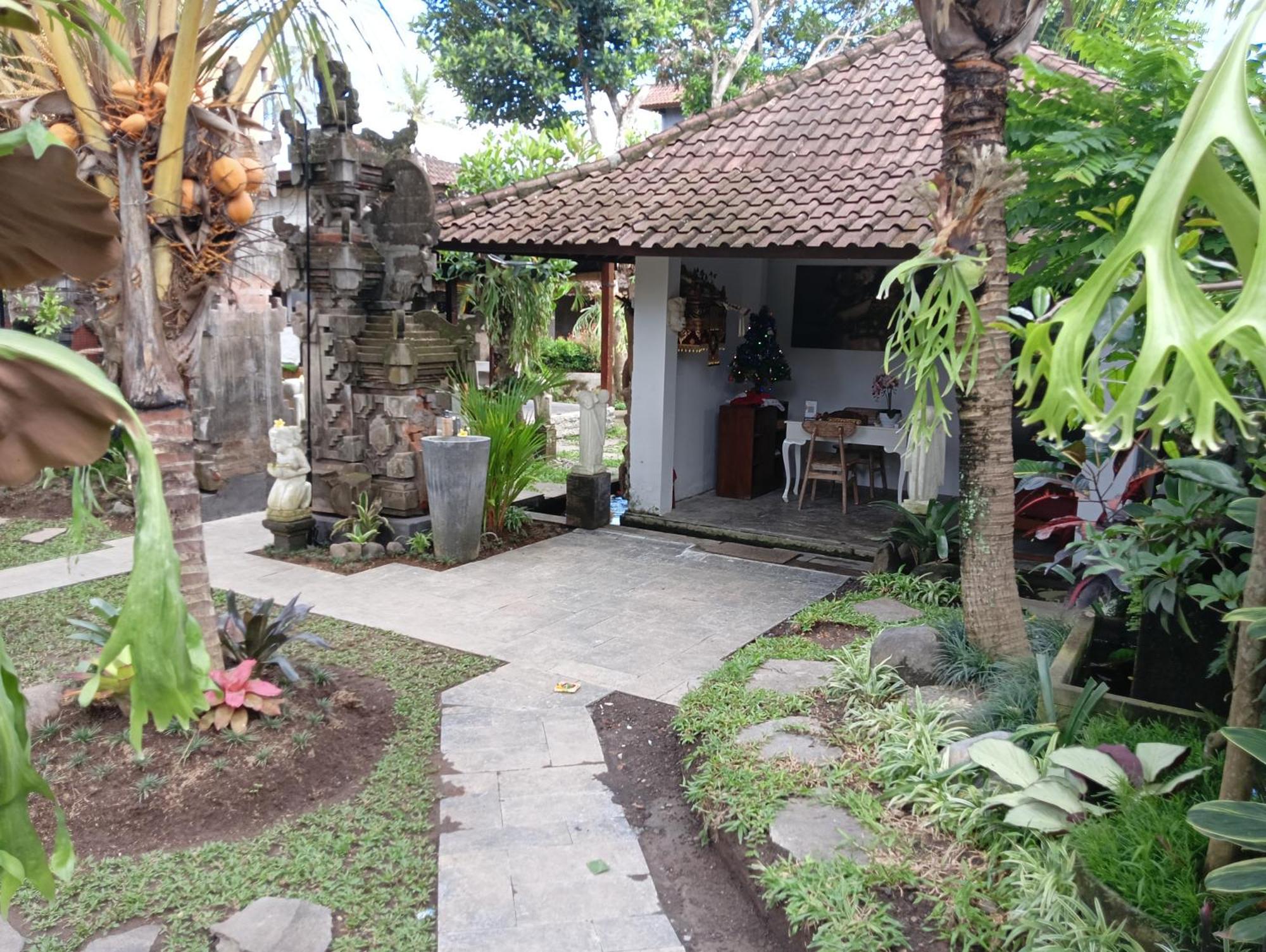 Liyer Spirit House Otel Ubud Dış mekan fotoğraf