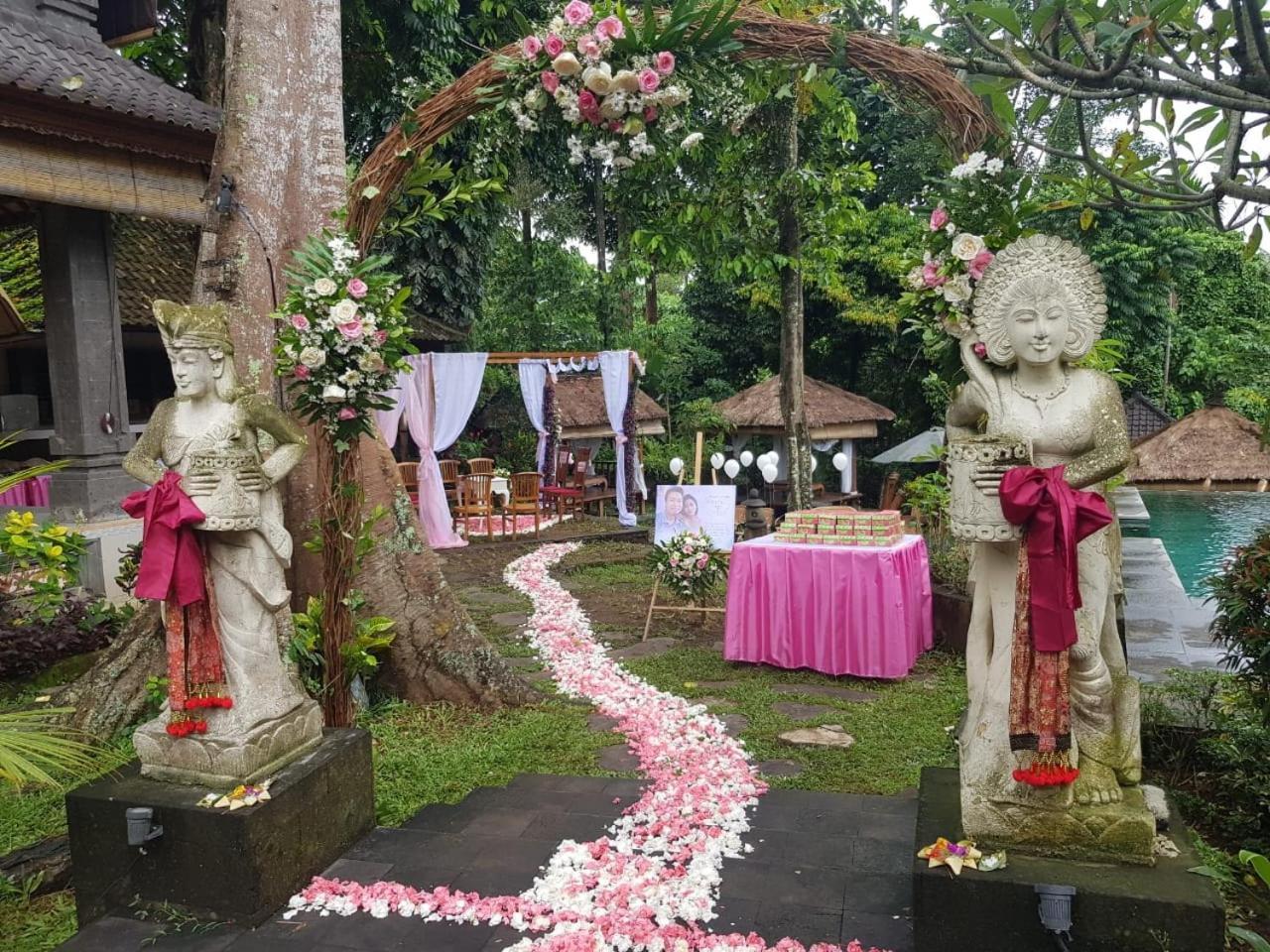 Liyer Spirit House Otel Ubud Dış mekan fotoğraf