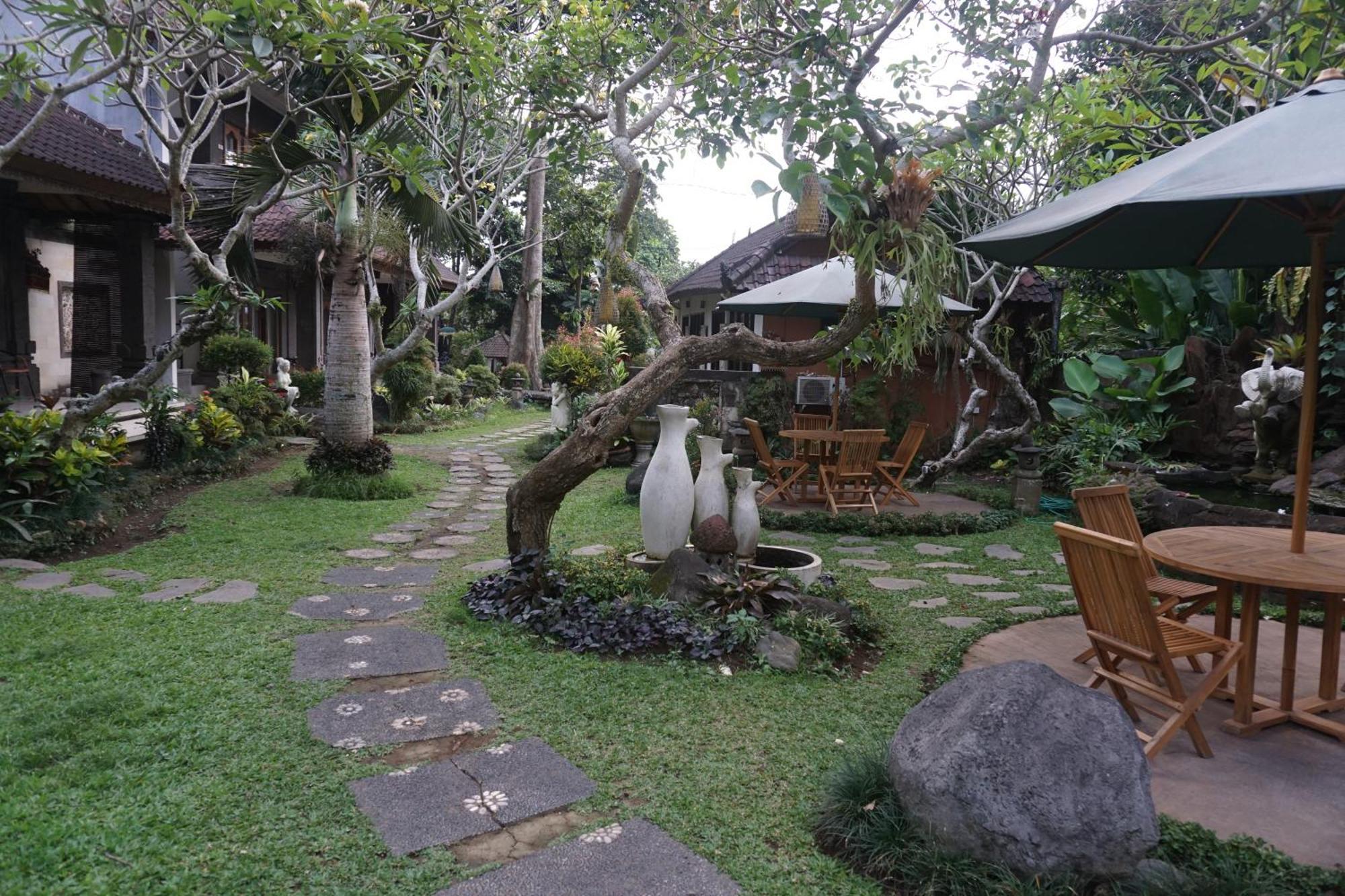 Liyer Spirit House Otel Ubud Dış mekan fotoğraf