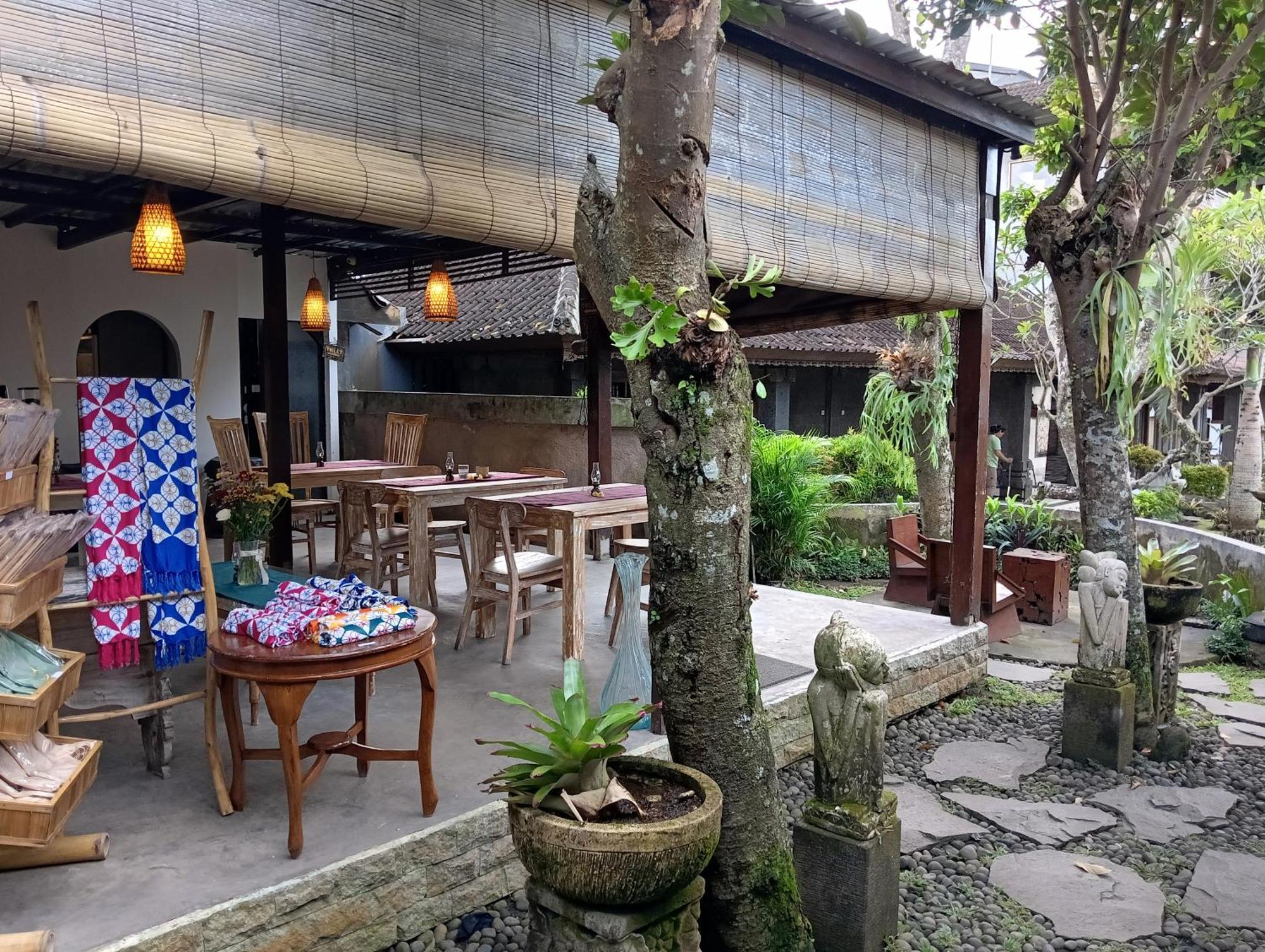 Liyer Spirit House Otel Ubud Dış mekan fotoğraf