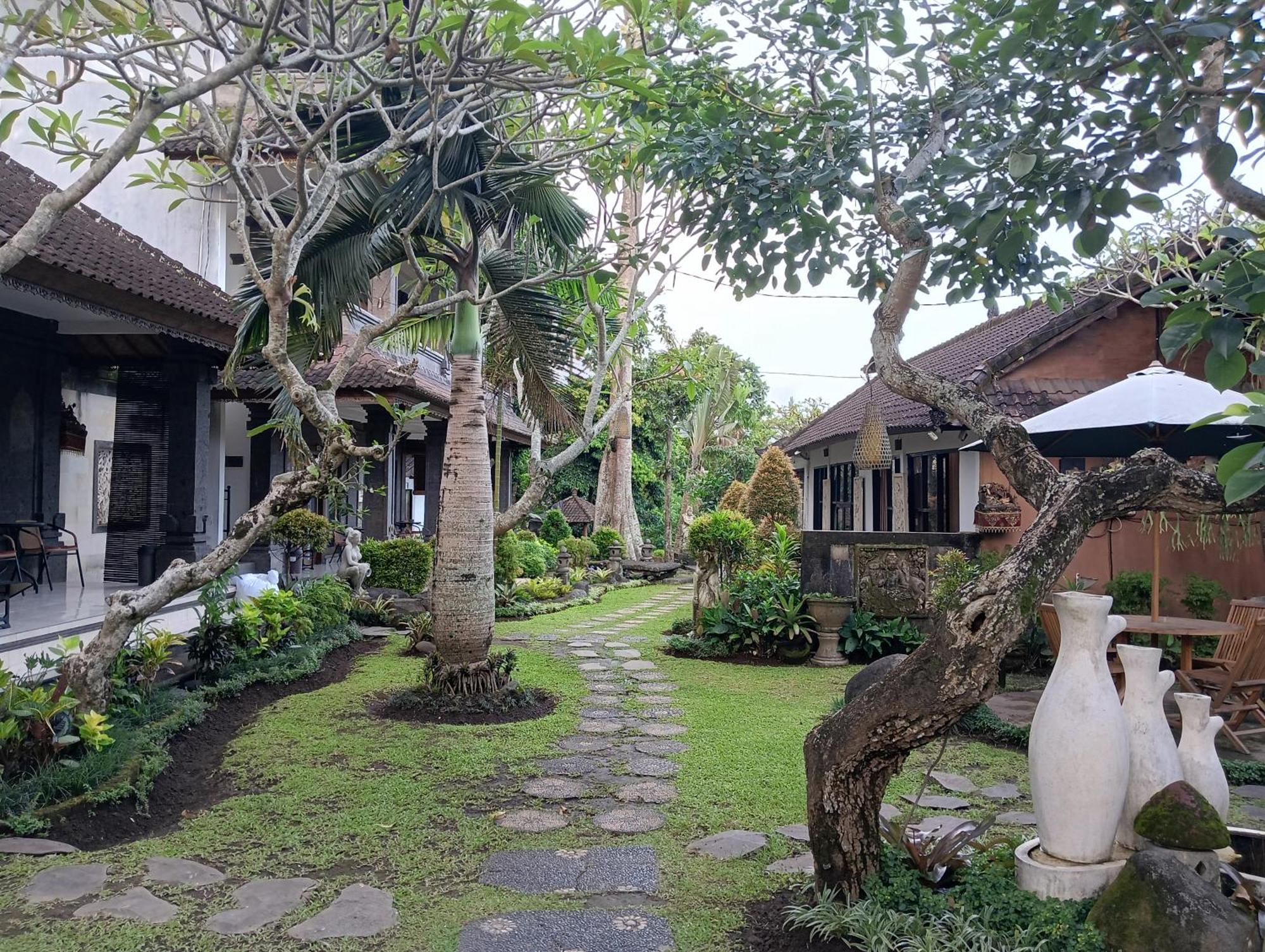 Liyer Spirit House Otel Ubud Dış mekan fotoğraf